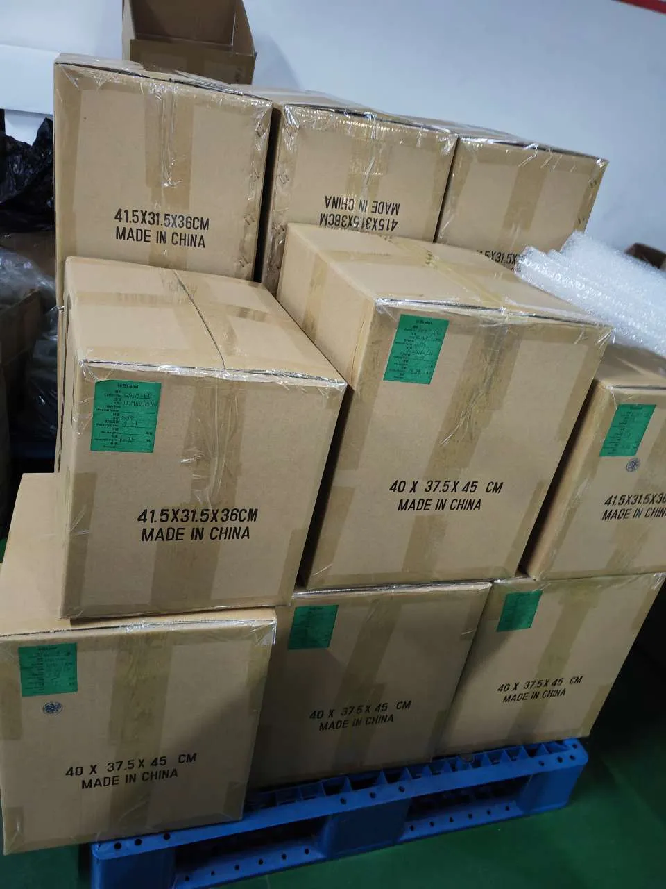 Thanks For Russia Customer Placed Order 4300 Pieces Batteries For IPhone And ...