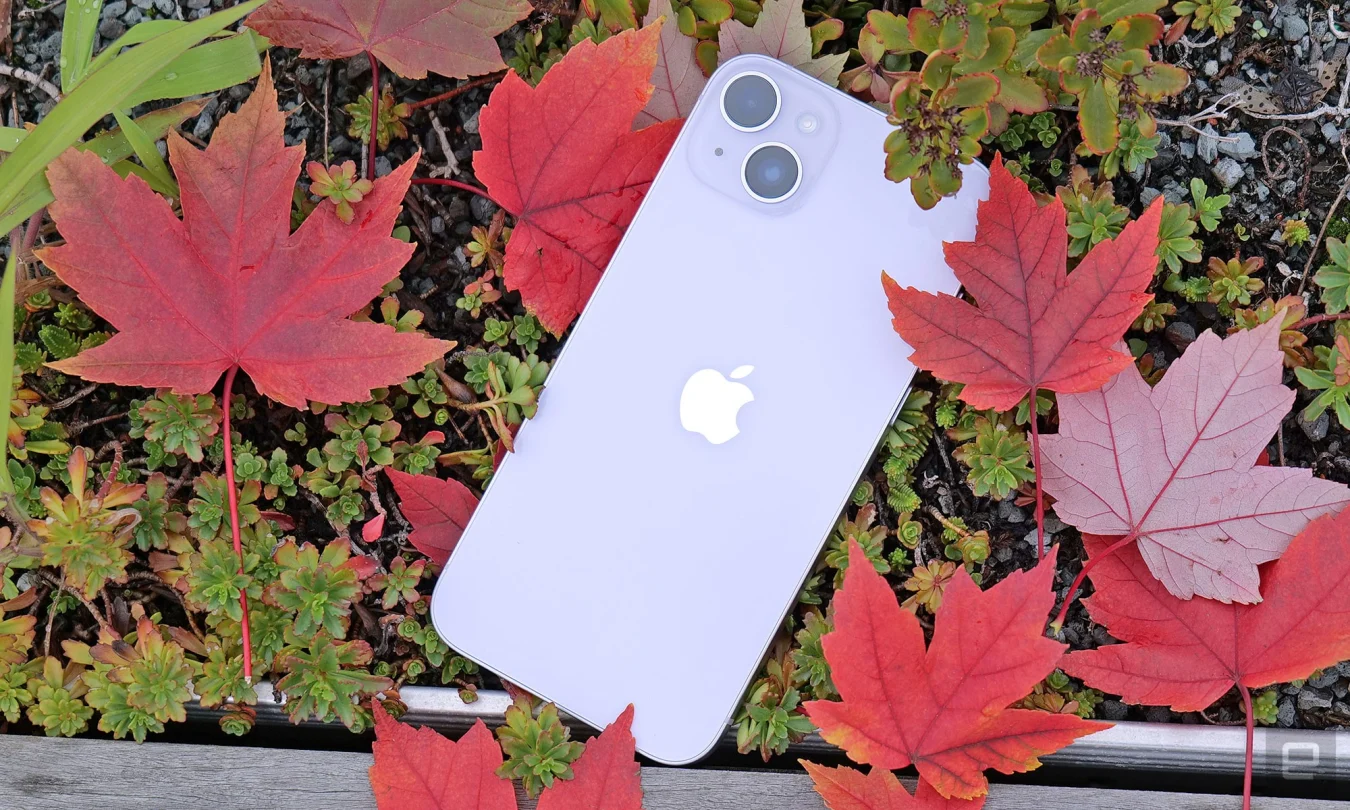 Apple IPhone 14 Plus Review